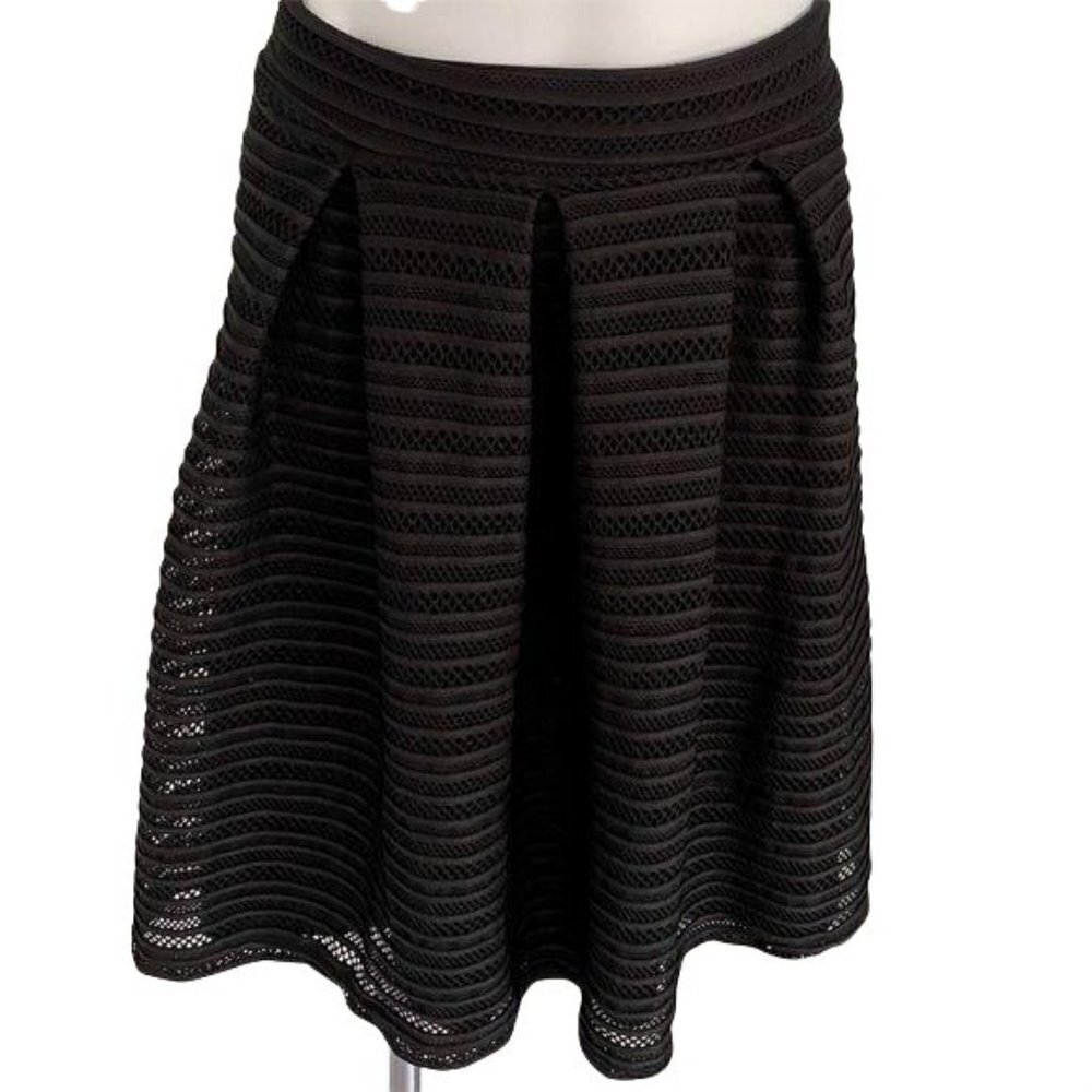 See You Monday Black A Line Skirt Lacy Overlay Women's Size Small